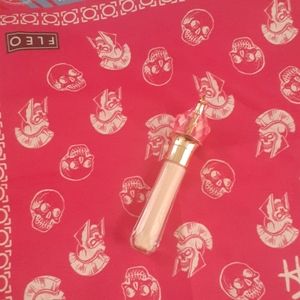 Jeffree Star Concealer